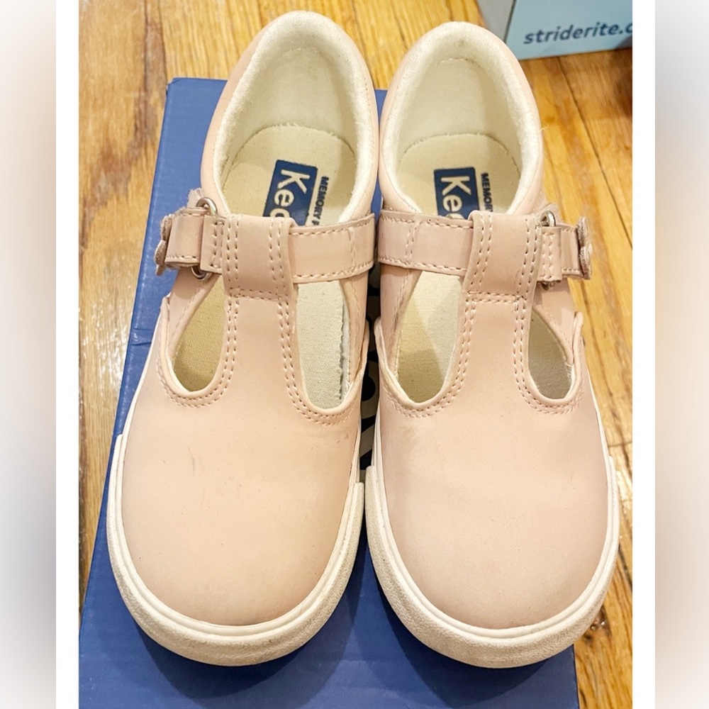 Toddler girl Mary Jane shoes